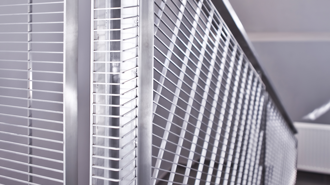 garde-corps SLOT RADIUS Z70200 acier inox www.slotdesign.fr