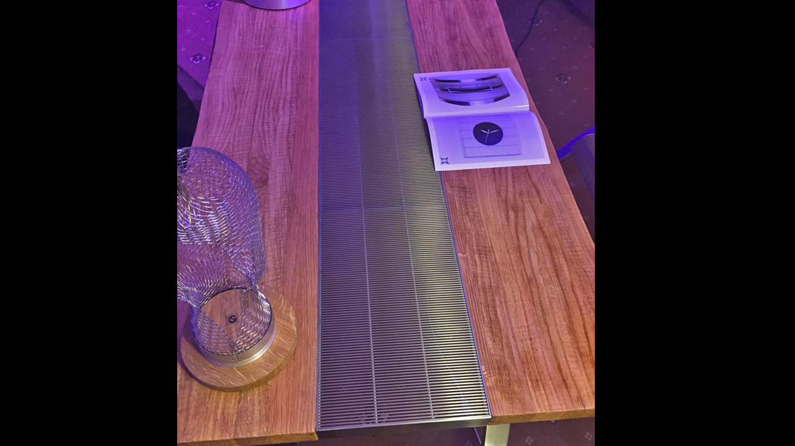 Table bois slot design www.slotdesign.fr - <p>Table bois slot design <a href=